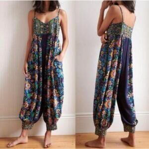 Anthropologie Vega Lounge Rio Harem Leg Boho Jumpsuit Size M